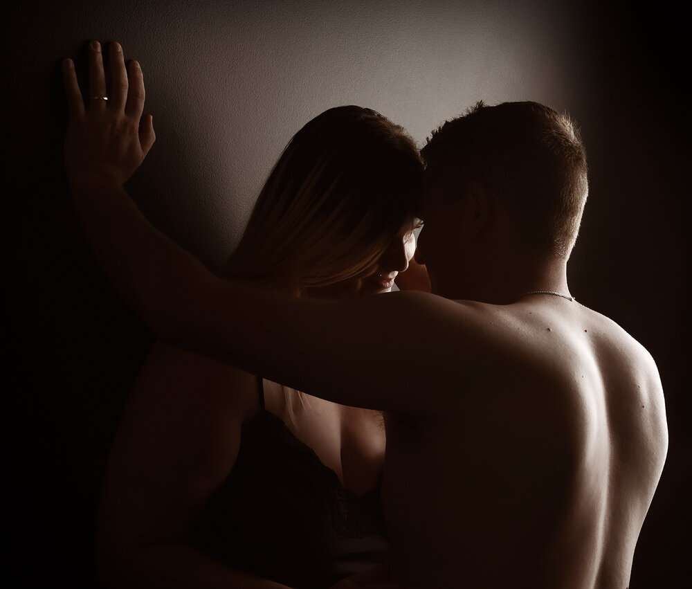 call girl in chanakyapuri